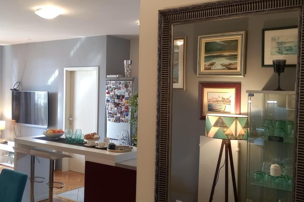 Apartment Pupila Солин Экстерьер фото
